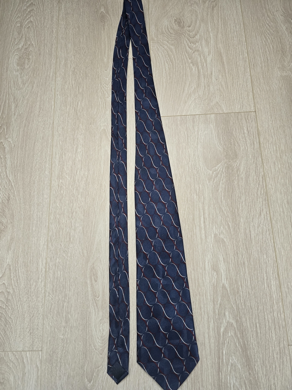 Silk Navy Tie with Curved Stripe Pattern Vintage